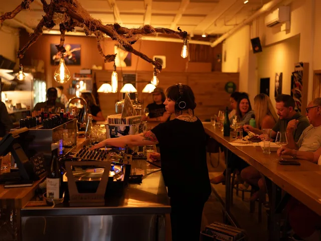 HiFi Wine Bar