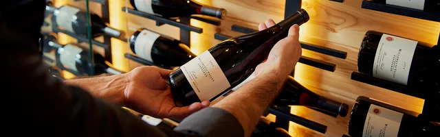 Willamette Valley Vineyards Lake Oswego Tasting Room & Restaurant